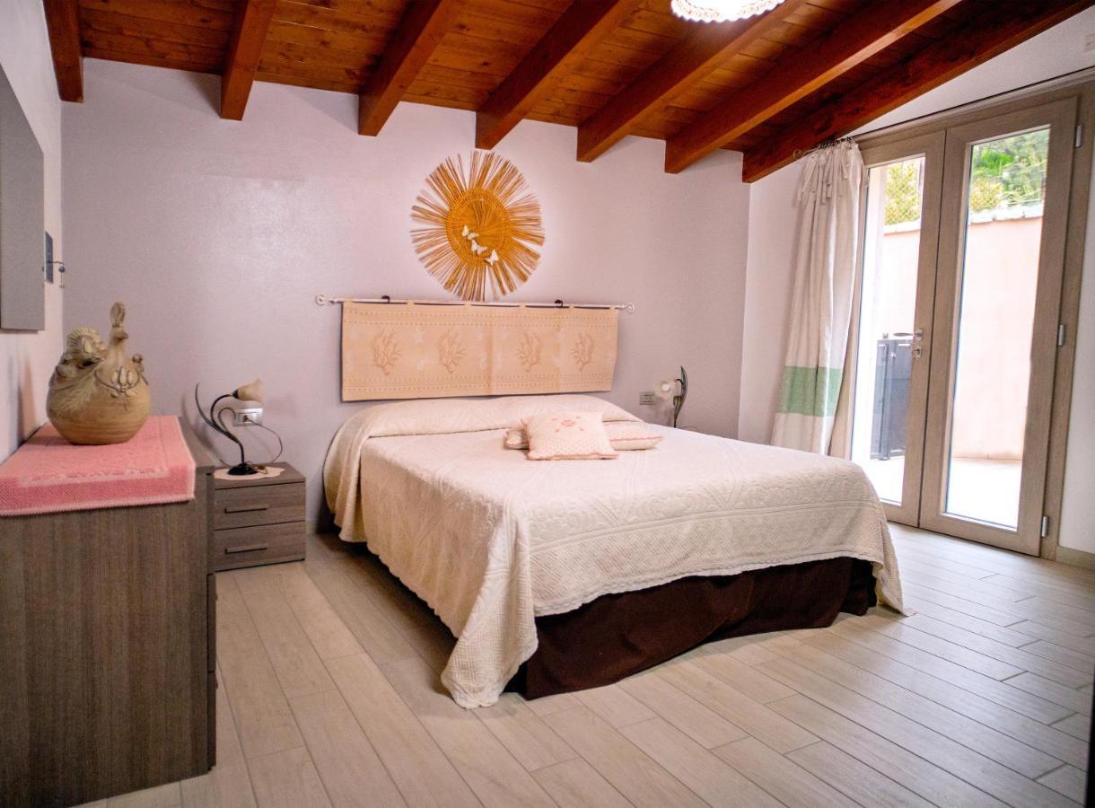 Villa 2 *